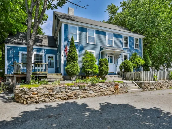 10 Granite St, Nashua, NH 03064