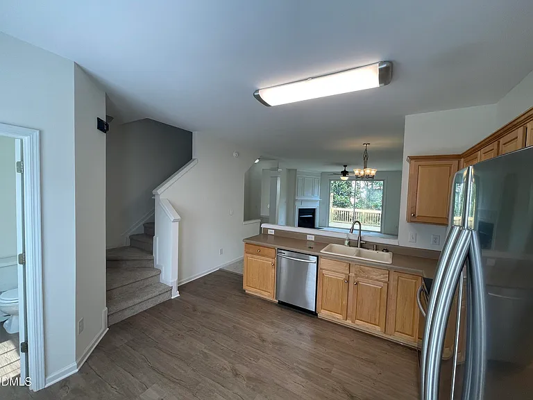 4905 Wyatt Brook Way — Photo 4