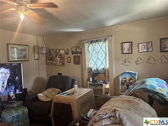 5th image of 310 N 10th St