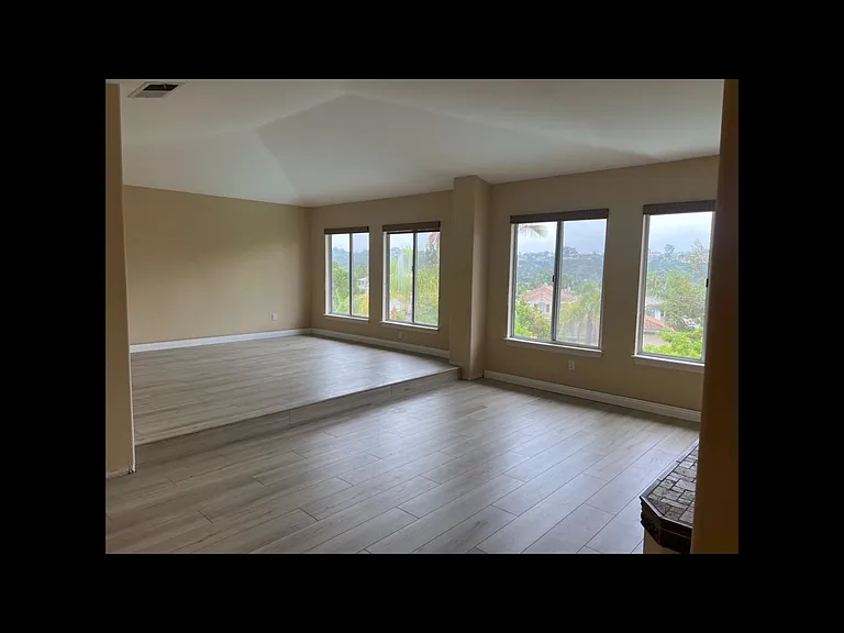 5027 McGill Way — Photo 7