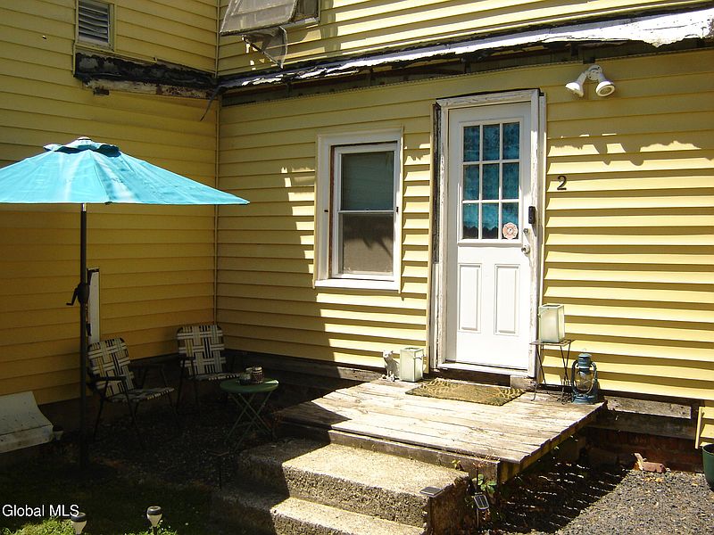 2nd image of 50 Newark Street