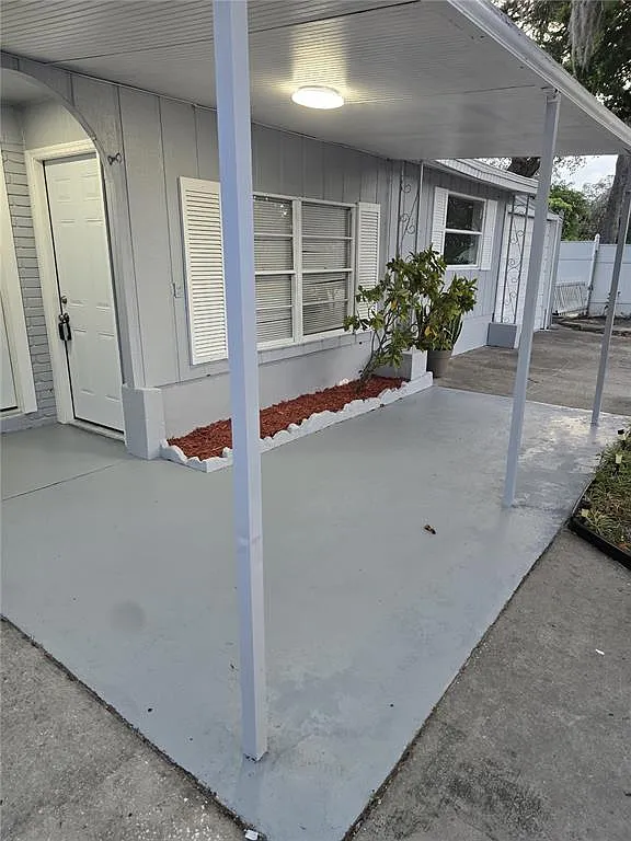 2 bed, 1.0 bath, 1248 sqft, $1,650 — Photo 1