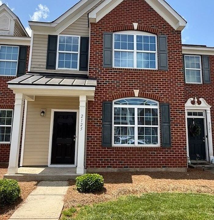 1st image of 2125 Rocky Falls Ln