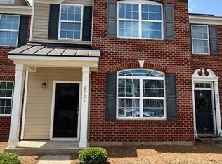 2125 Rocky Falls Ln, Gastonia, NC 28054