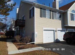 506 Sandhurst Ln #506, South Elgin, IL 60177