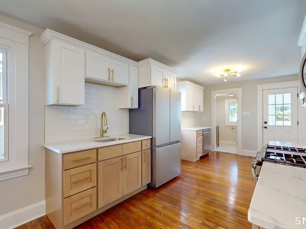 53 Hillcrest Avenue, Hamden, CT 06514