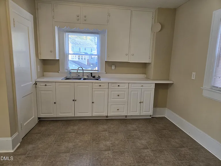 205 N Smithfield Rd — Photo 9
