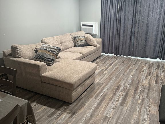 2nd image of 41 Foundry St APT 11-3
