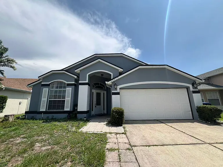 10014 Rivers Pointe Dr — Photo 1