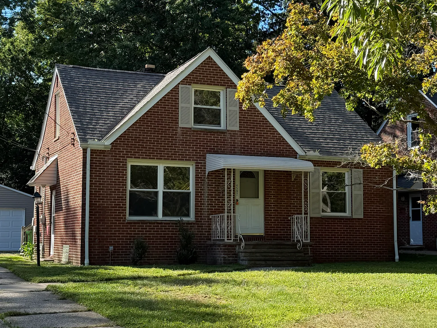 3 bed, 1269 sqft, $1,850 — Photo 1
