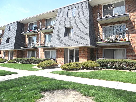 2nd image of 10940 S Keating Ave #1C