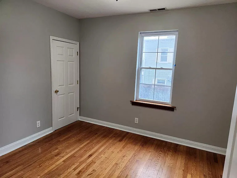 723 Hudson Ave #1 — Photo 7