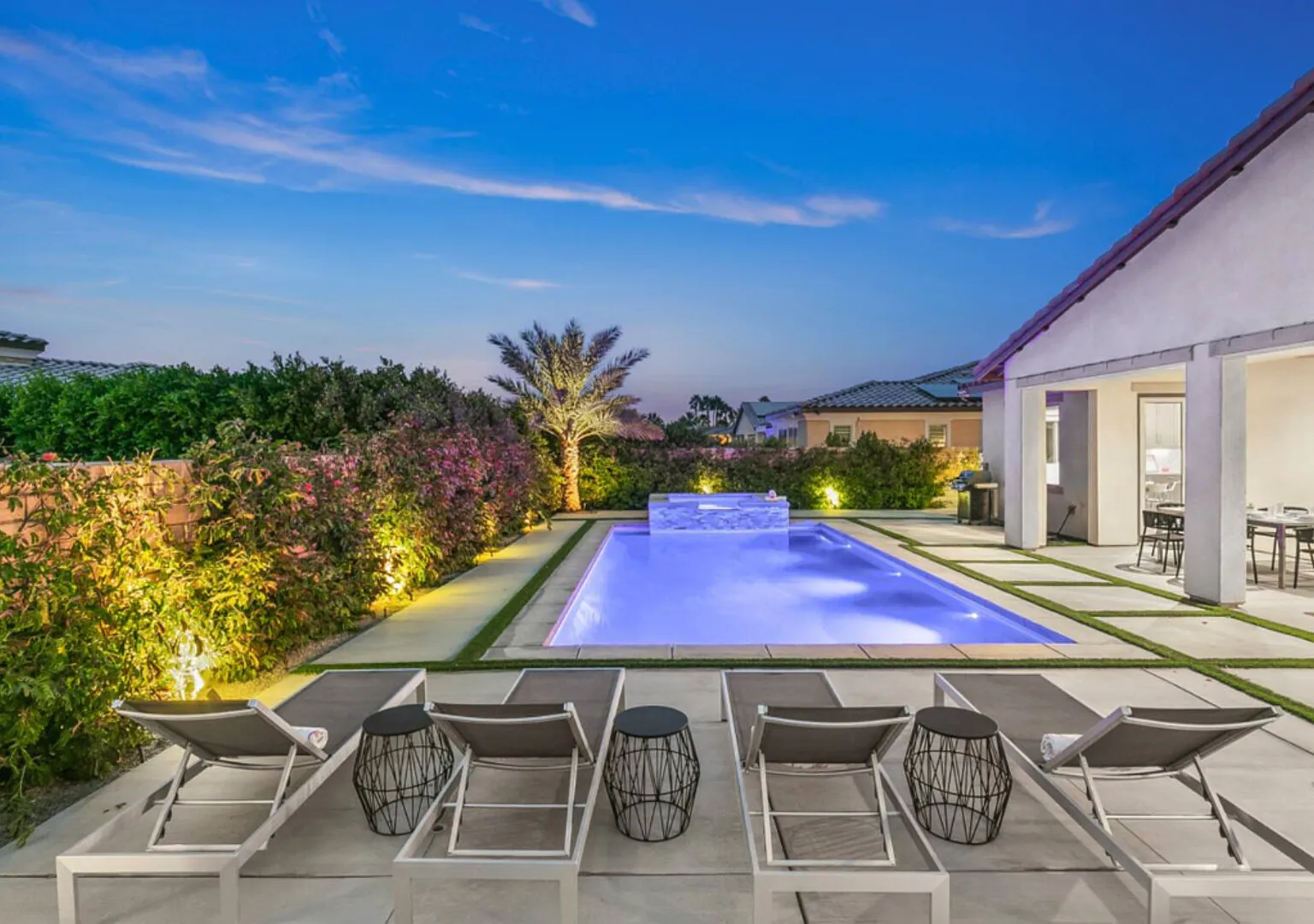 Resort-Style Escape with Pool, Spa, BBQ & Fire Pit — Photo 2