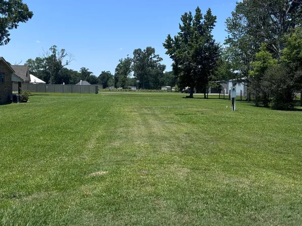 13389 Leblanc Rd, Gonzales, LA 70737