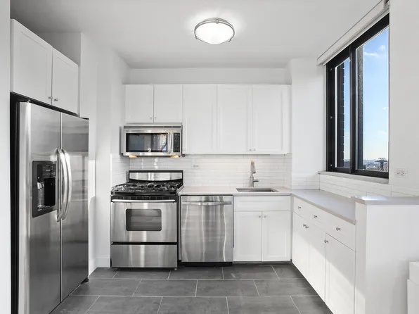 304 East 65th Street image 4 of 10