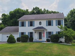 13 Clinton Dr, Washingtonville, NY 10992