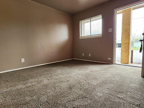 2nd image of 3414 W Martin St #102