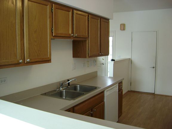 2nd image of 234 Camel Bend Ct #3