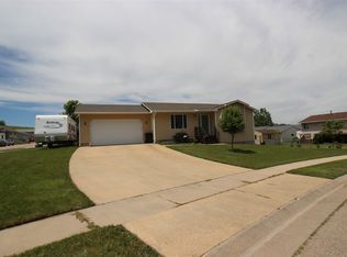 1007 35th St, Spearfish, SD 57783