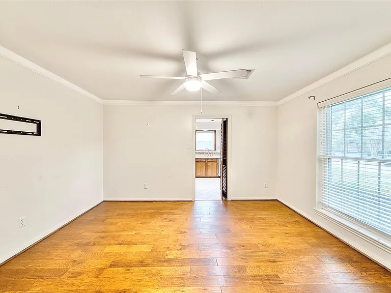 7914 Candle Ln — Photo 30