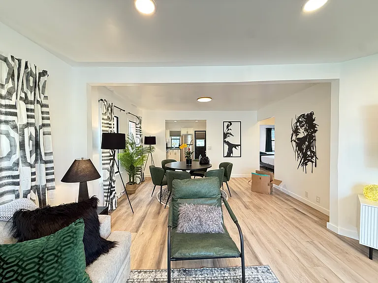 1235 S Longwood Ave #1235 — Photo 45