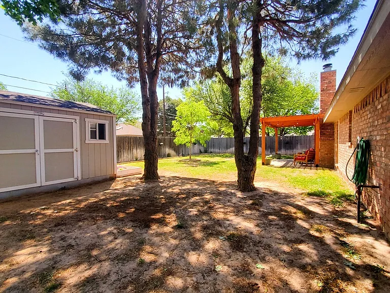 3306 Oakmont Dr — Photo 26