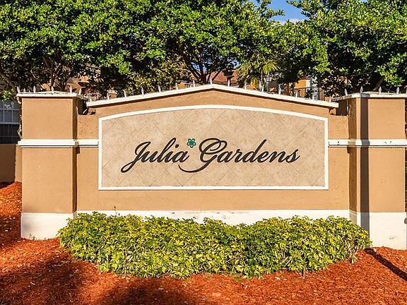2nd image of 6960 Julia Gardens Dr
