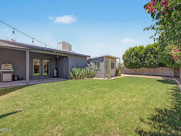 139 E Heather Ave — Photo 32