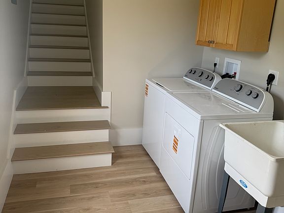 2nd image of 1010 Fern Lake Rd #1