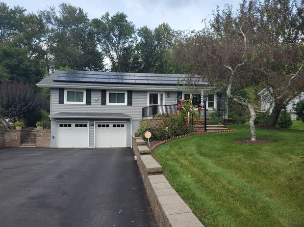 134 Quaker Hill Rd