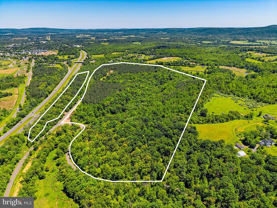1st image of 0 Crest Hill Rd