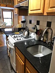 Rented by Yoo Dotan, LREB