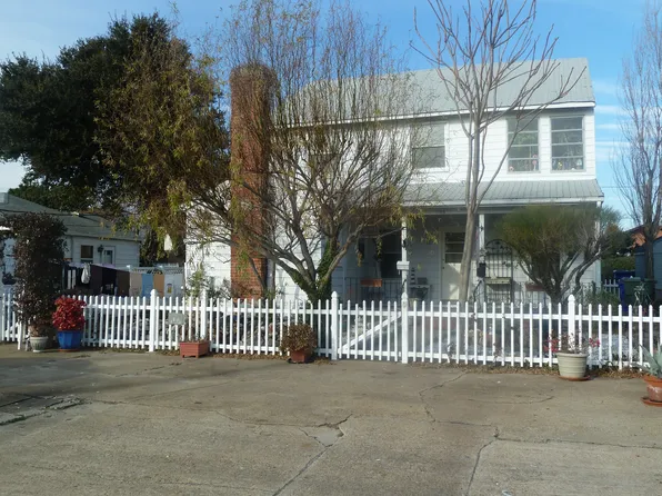 1146 W Ocean View Ave, Norfolk, VA 23503