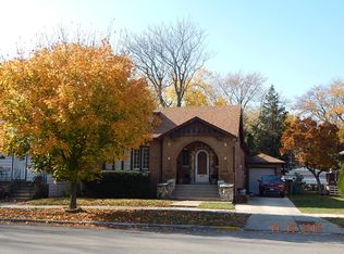 3232 East Ave, Berwyn, IL 60402