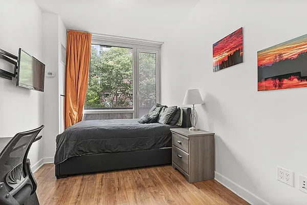 Sold by Compass | media 10