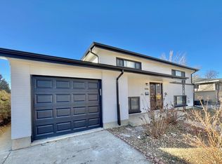 3233 Blackhawk Cir, Aurora, CO 80011