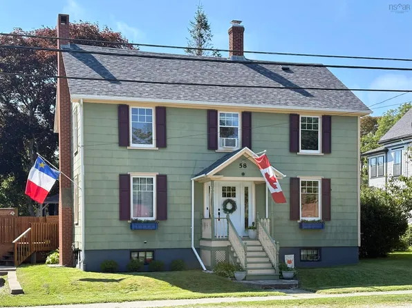 58 William St, Yarmouth, NS B5A 1Y5