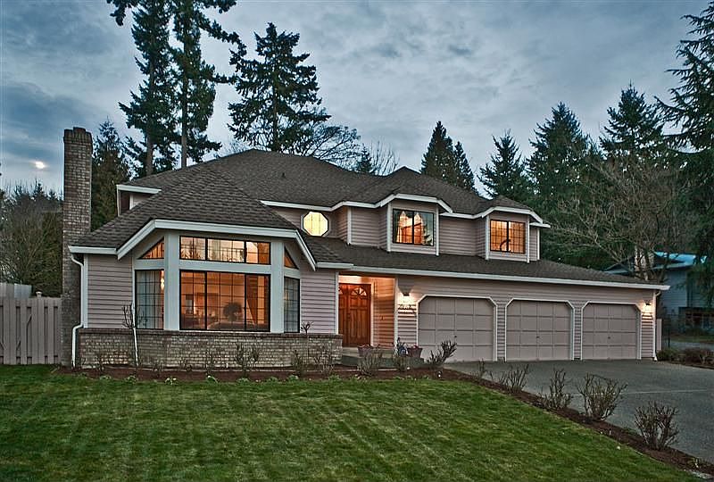 Fabulous two story!