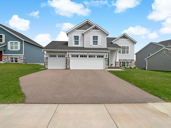 4th image of 456 Bruce Larson Way