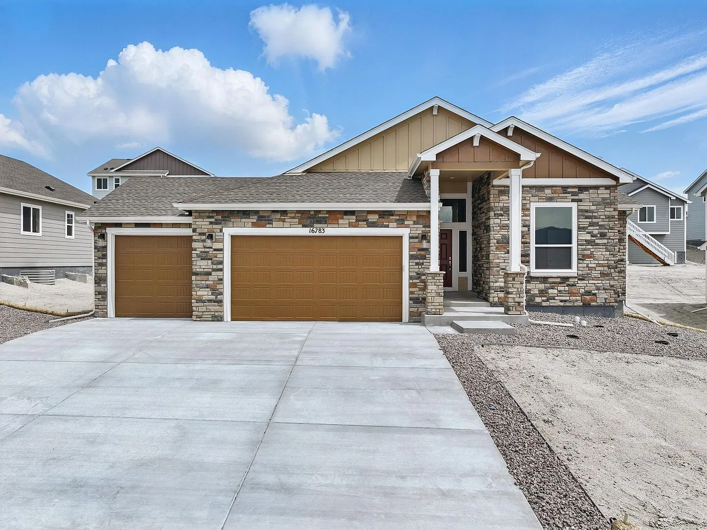 Stunning 5-Bedroom Ranch-Style Home in Monument | 3-Car Garage & Modern Finishes — Photo 1
