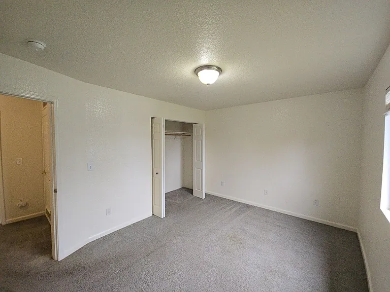 2201 Garland St — Photo 9