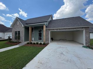 1163 Ivy Ct, Denham Springs, LA 70726