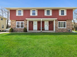 9036 16th Ave, Kenosha, WI 53143