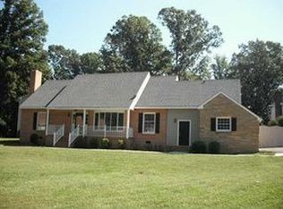 3929 Belspring Rd, Chester, VA 23831