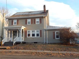 156 Clinton St, Montgomery, NY 12549