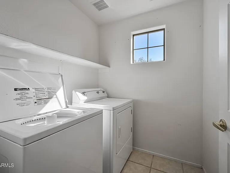 14314 W Cora Ln — Photo 19