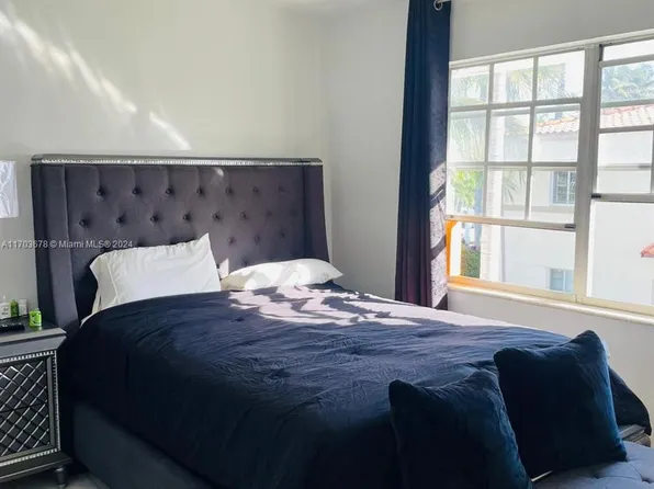 1526 Pennsylvania Ave APT 14, Miami Beach, FL 33139
