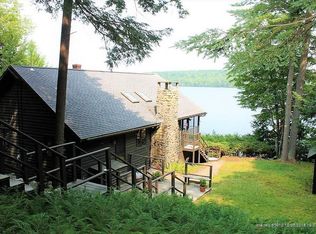 121 Old Stagecoach Rd, Casco, ME 04015