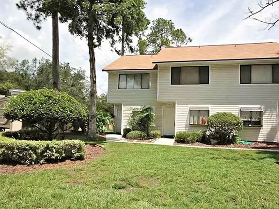 2nd image of 6210 SW 8th Ln