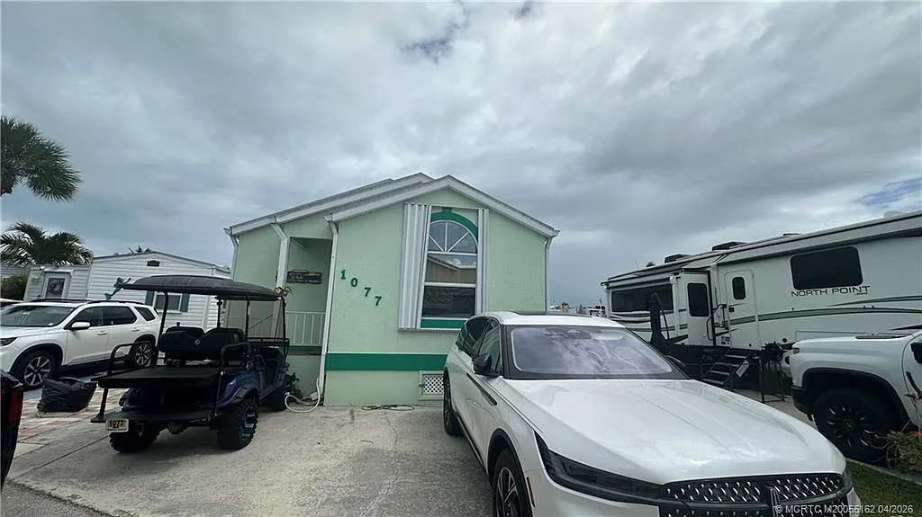 2 bed, 2.0 bath, 854 sqft, $3,500 — Photo 3